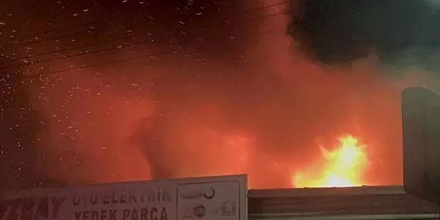 Sanayi sitesinde korkutan yangın