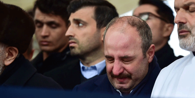 Bakan Varank'ın acı günü