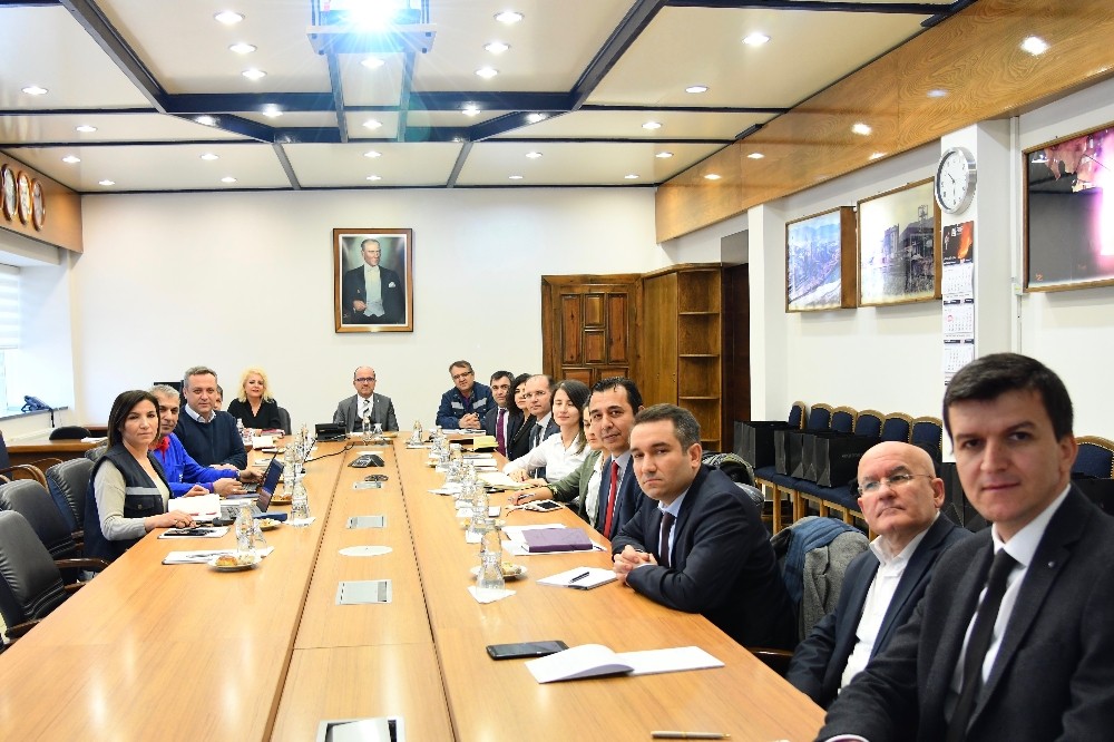 Sanayi ve Teknoloji Bakanlığı heyetinden Kardemir’e tam not 