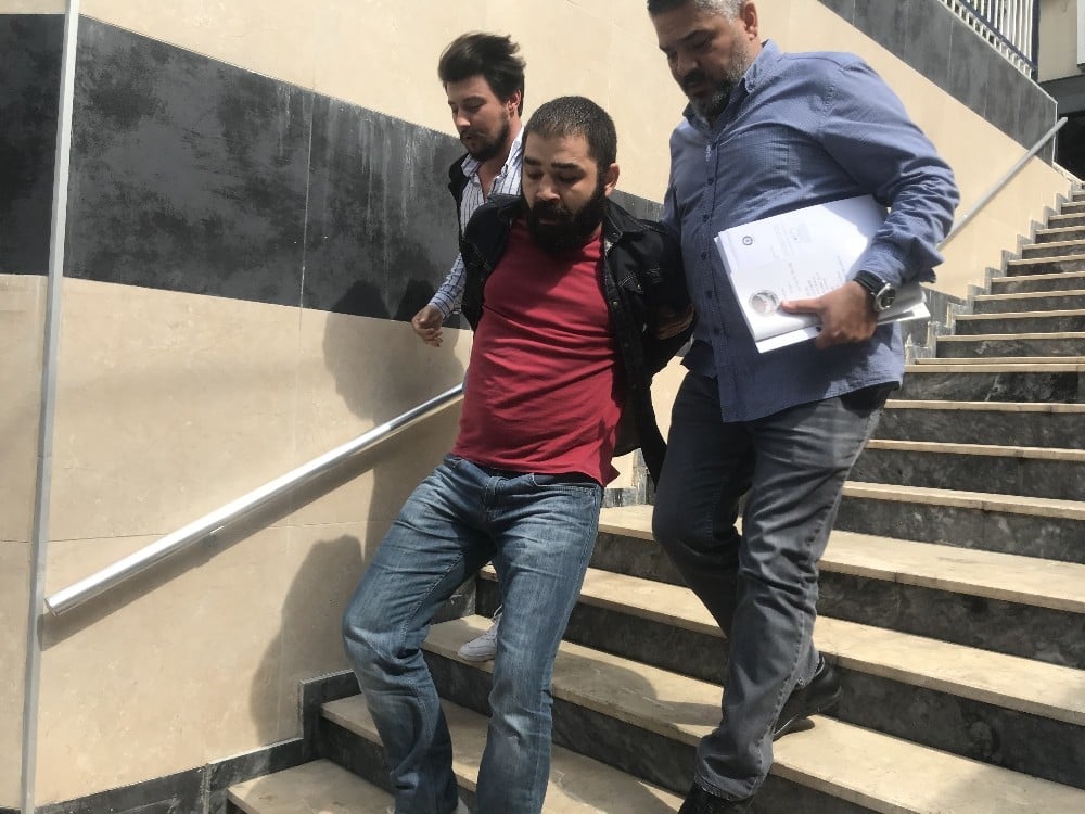 Sancaktepe’de annesini öldüren zanlı adliyeye sevk edildi 