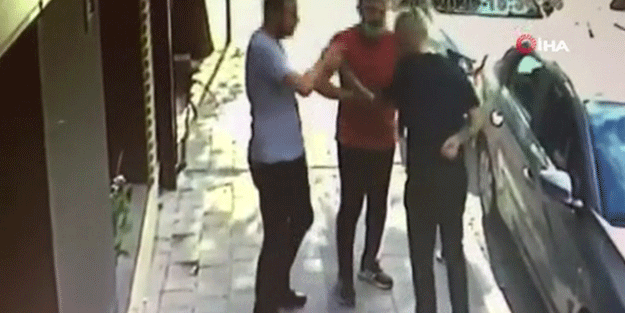 Sancaktepe'de balkona halı asma kavgasında silahla vurulan kişi öldü