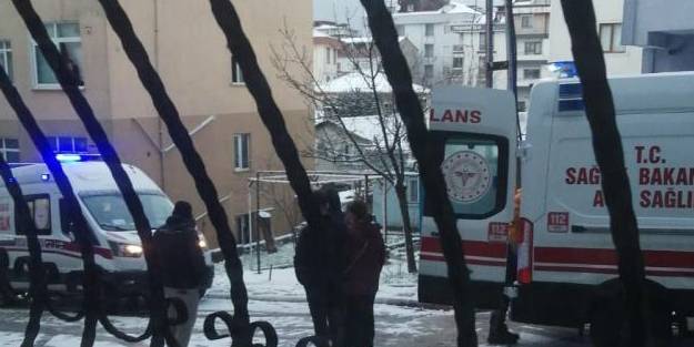 Sancaktepe'de sigara katliamı! Annesini öldürdü, dehşet anlarını komşuları anlattı