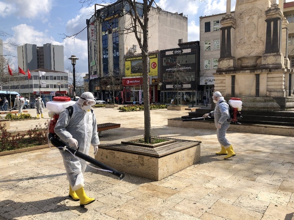 Sancaktepe’de yaşlılar için ’korona virüsü acil butonu’ 