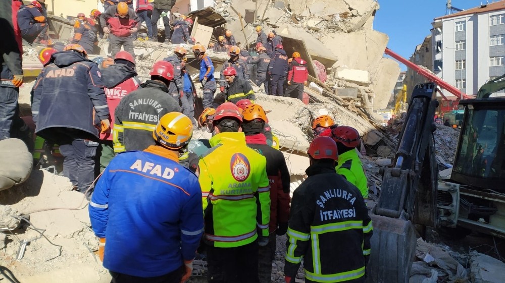 Şanılurfa’dan Elazığ’a destek 