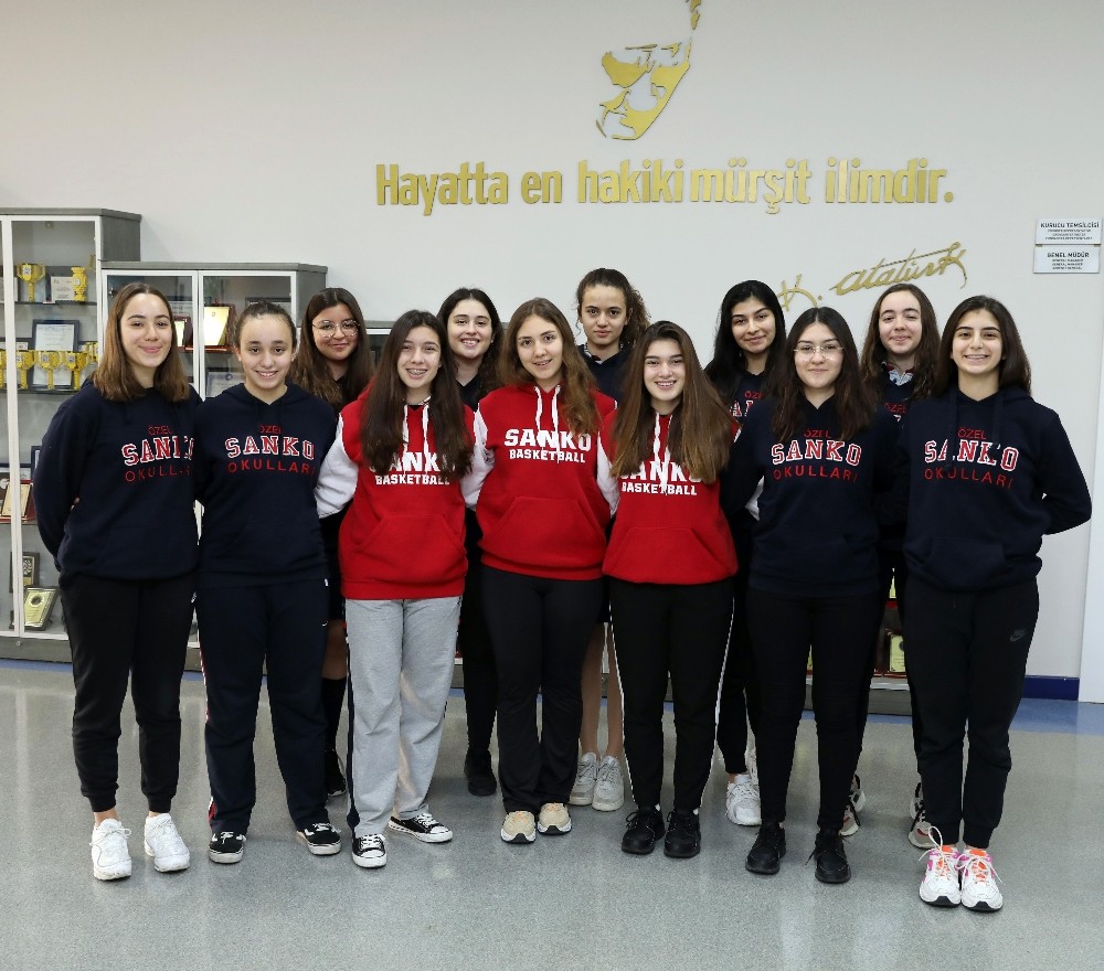 SANKO Okulları basketbolda il şampiyonu 