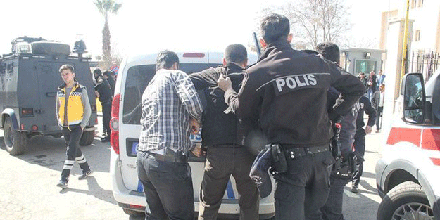 Şanlıurfa Adliyesi'nde kavga: 3'ü polis 6 yaralı