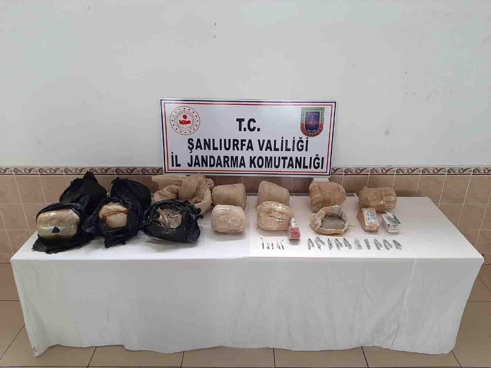 Şanlıurfa kırsalında 97 kilogram patlayıcı bulundu 