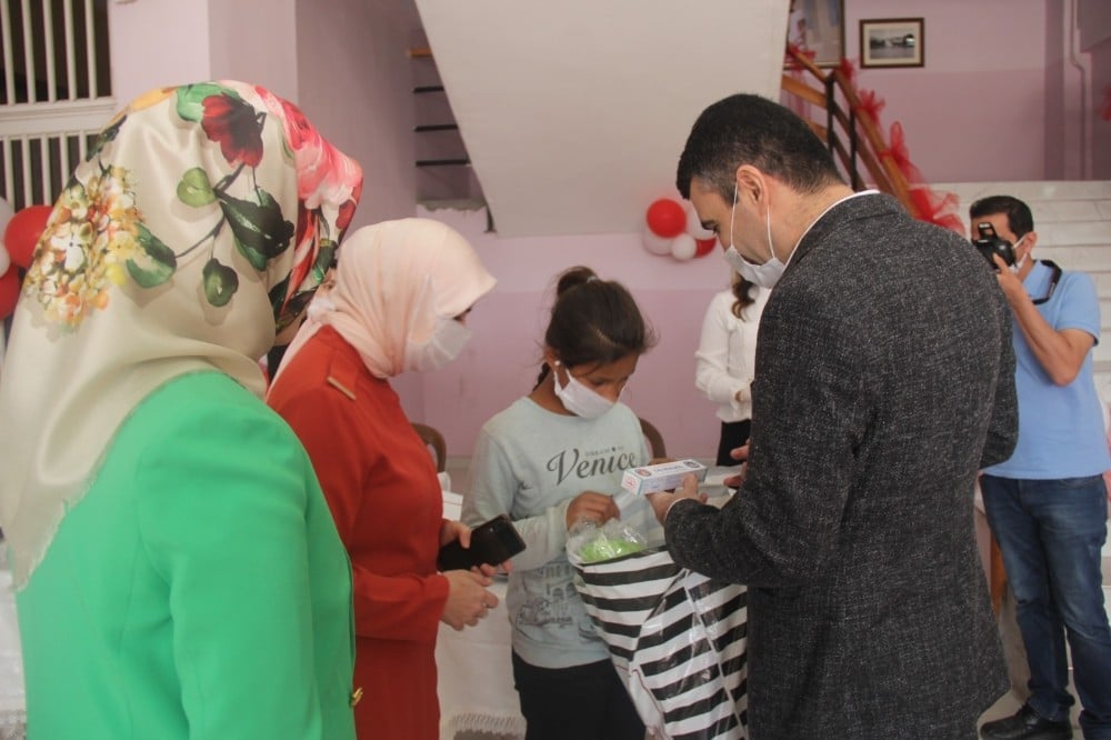 Şanlıurfa’da 430 yetim çocuğun bayramlık heyecanı 