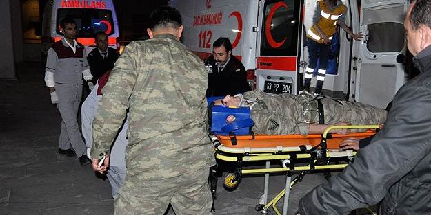 Şanlıurfa'da askeri araç devrildi: 6 yaralı