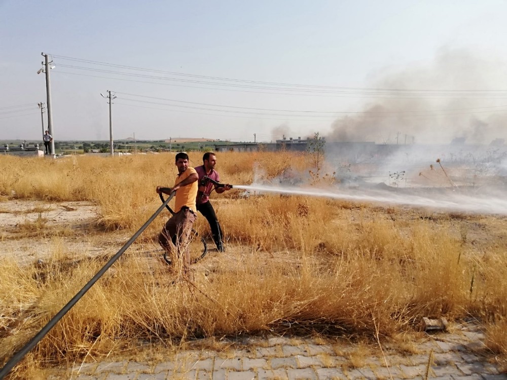 Şanlıurfa’da boşaltılan mülteci kampında yangın 