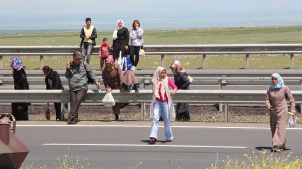 Şanlıurfa'da cezaevine tehlikeli geçiş