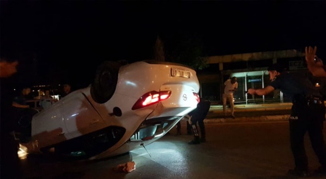 Şanlıurfa'da devrilen otomobilde uyuşturucu ele geçirildi