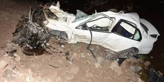 Şanlıurfa'da feci kaza: 2 ölü, 1 yaralı