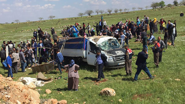 Şanlıurfa’da feci kaza: 4 ölü, 8 yaralı