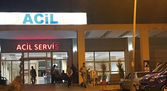 Şanlıurfa'da geri manevra yaptığı aracıyla kızını ezdi