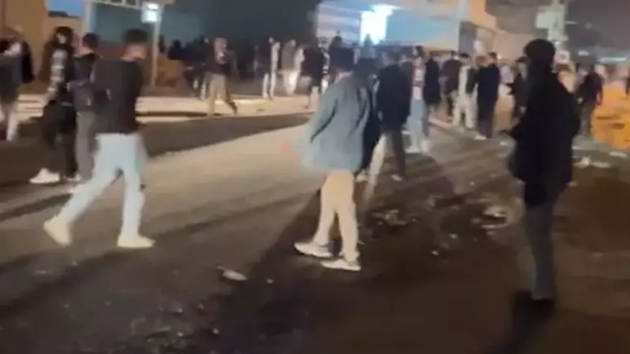 Şanlıurfa'da husumetli aileler arasında büyük kavga!