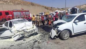 Şanlıurfa'da iki otomobilin çarpıştığı kazada 6 kişi yaralandı