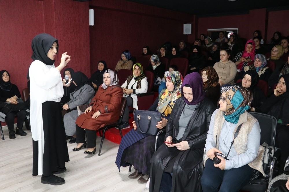 Şanlıurfa’da Kadınlara stres yönetimi semineri verildi 