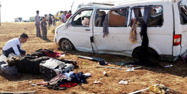 Şanlıurfa'da kaza: 12 yaralı
