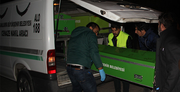 Şanlıurfa’da kızını bıçaklayıp, eşarpla boğarak öldürdü