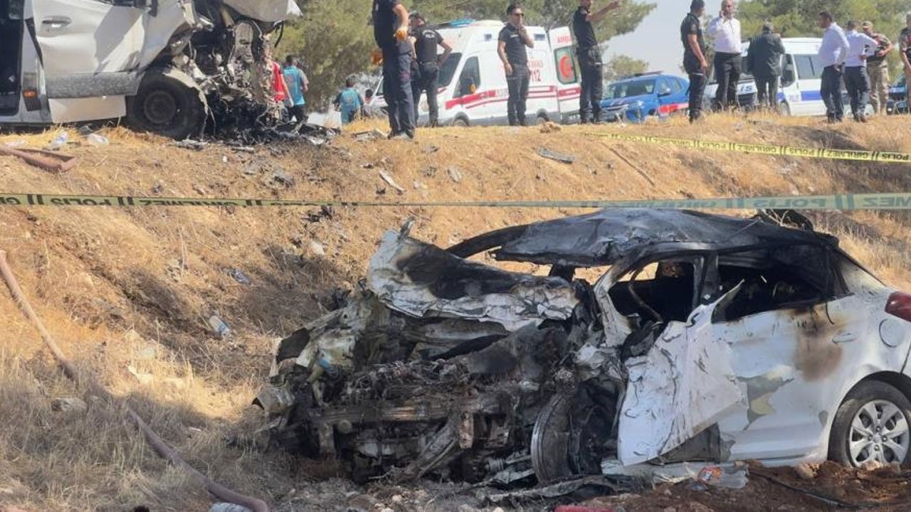 Şanlıurfa’da korkunç ölüm! Genç sürücü yanarak can verdi