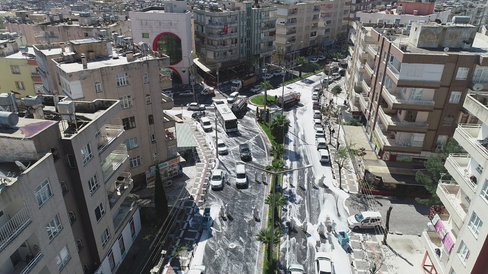 Şanlıurfa’da korona virüse karşı dezenfekte çalışmaları devam ediyor 