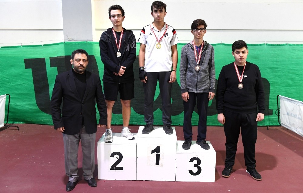 Şanlıurfa’da masa tenisi turnuvası ilgi gördü 