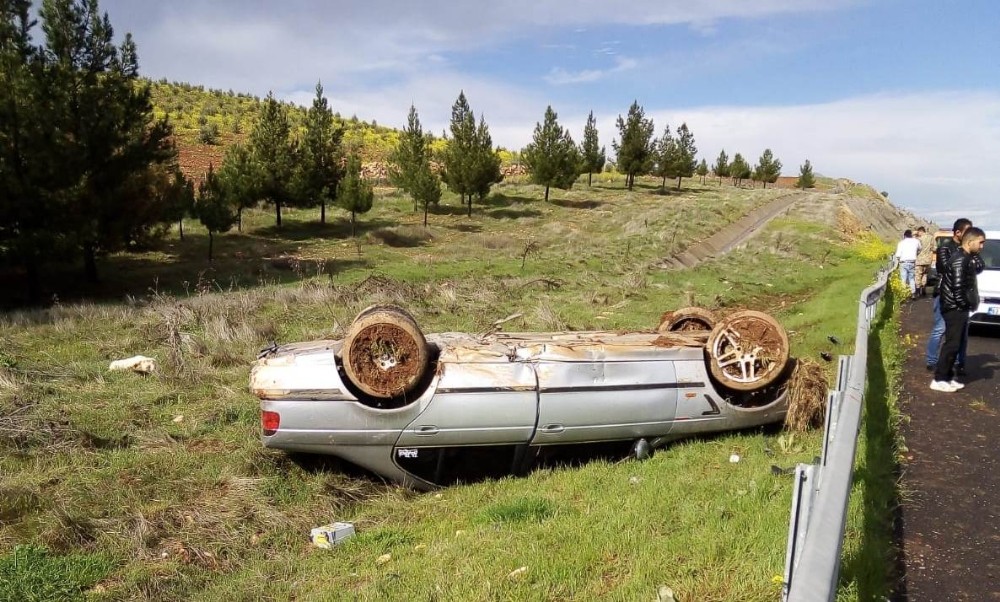 Şanlıurfa’da otomobil devrildi: 1 yaralı 