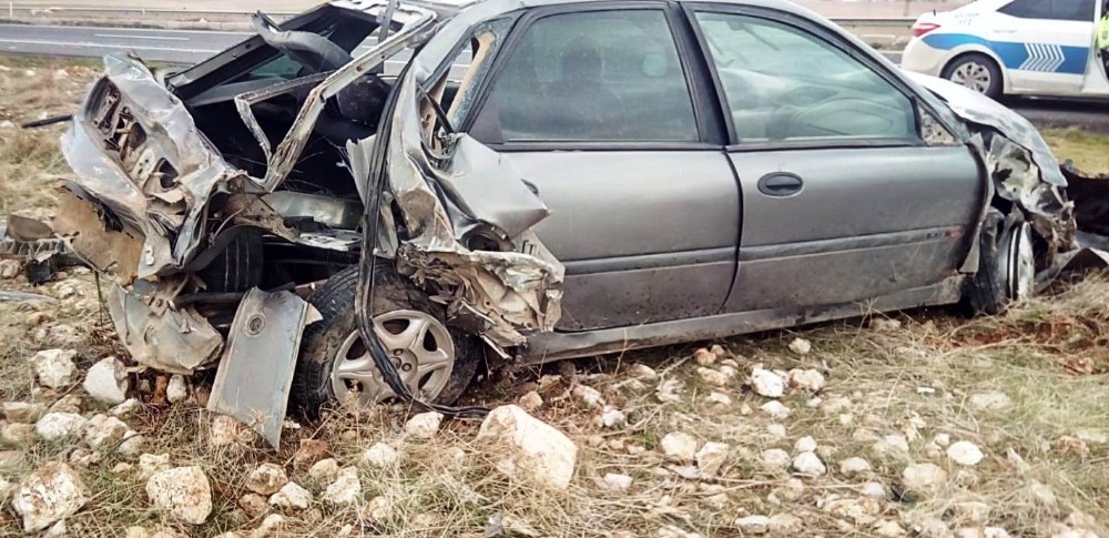 Şanlıurfa’da otomobil devrildi: 5 yaralı 
