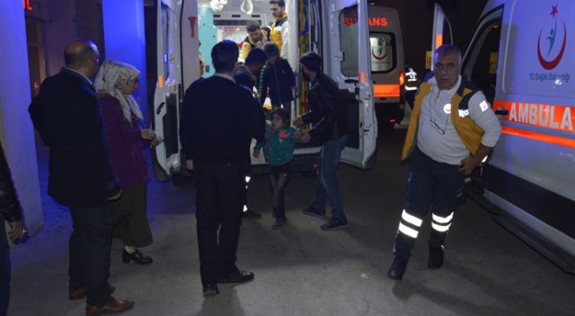 Şanlıurfa'da otomobil şarampole devrildi: 8 kişi yaralı