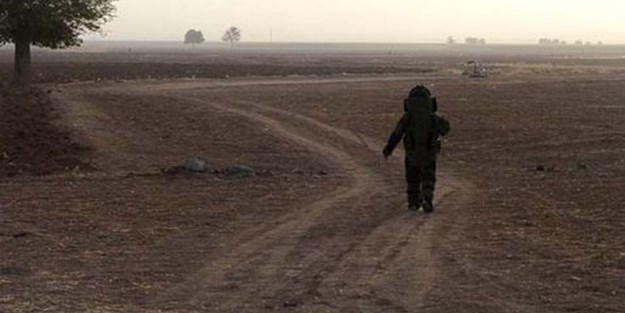 Pet şişede el bombası bulundu