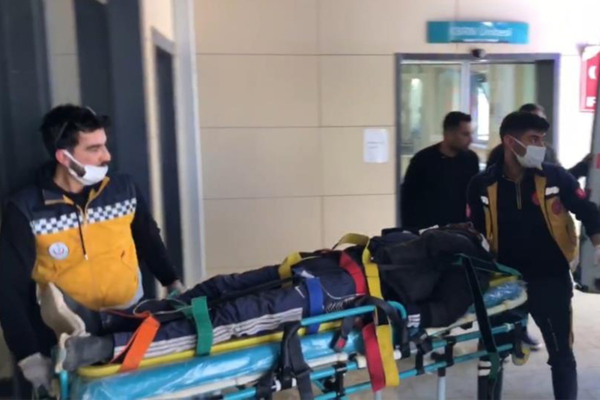 Şanlıurfa'da sınırı kaçak geçen araç kaza yaptı: 6 yaralı