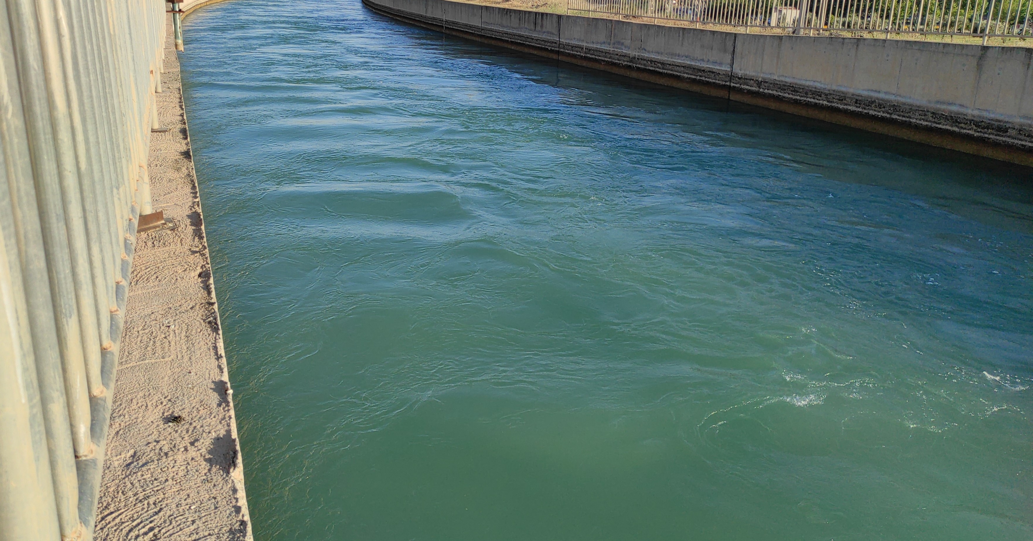 Şanlıurfa'da sulama kanalına düşen kadın boğuldu