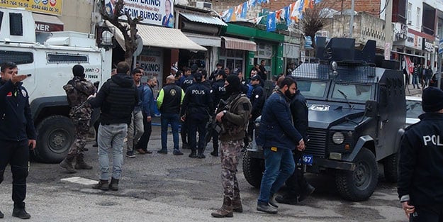Şanlıurfa'da taşlı sopalı aile kavgası! Yaralılar var
