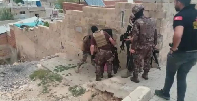 Şanlıurfa'da 'torbacı' operasyonu: 11 kişi gözaltında