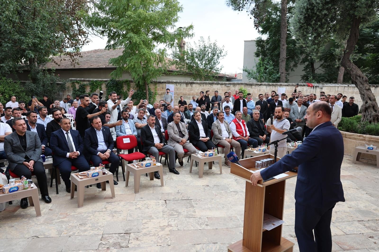 Şanlıurfa'da umut büyüyor: Liman Ayık'ta 24 genç mezun oldu