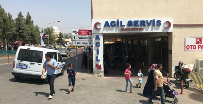 Şanlıurfa'da yolcu minibüsü devrildi: 14 kişi yaralandı