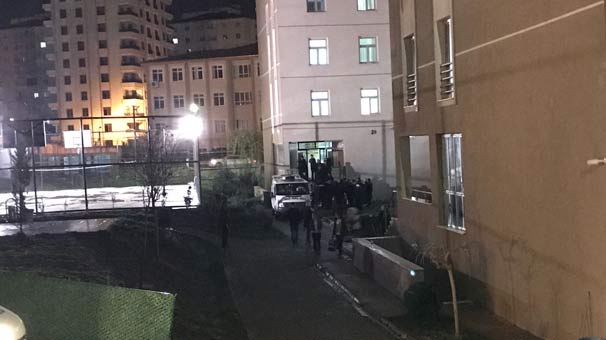 Şanlıurfa'da yurtta kalan kız öğrenci, kendini astı
