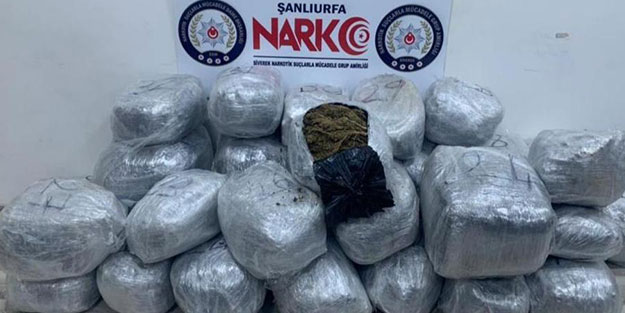 Şanlıurfa’da zehir tacirlerine darbe! Onlarca kilogram esrar ele geçirildi