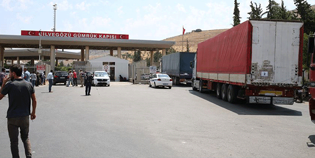 Şanlıurfa'dan Suriye'ye 3 tır insani yardım gönderildi