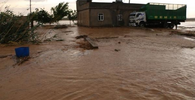 Şanlıurfa'nın Harran ilçesi, bir haftada ikinci kez sele teslim oldu