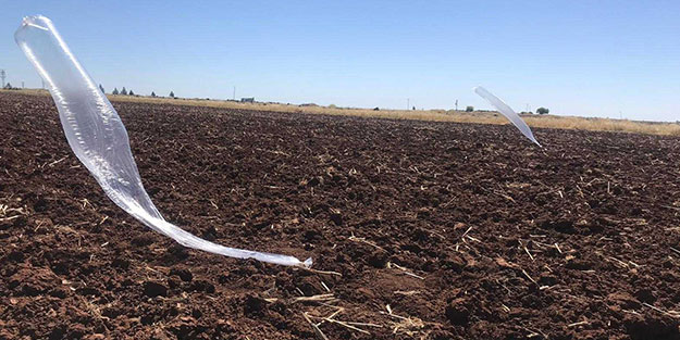Şanlıurfa'ya mühimmat bağlı uçan balon düştü