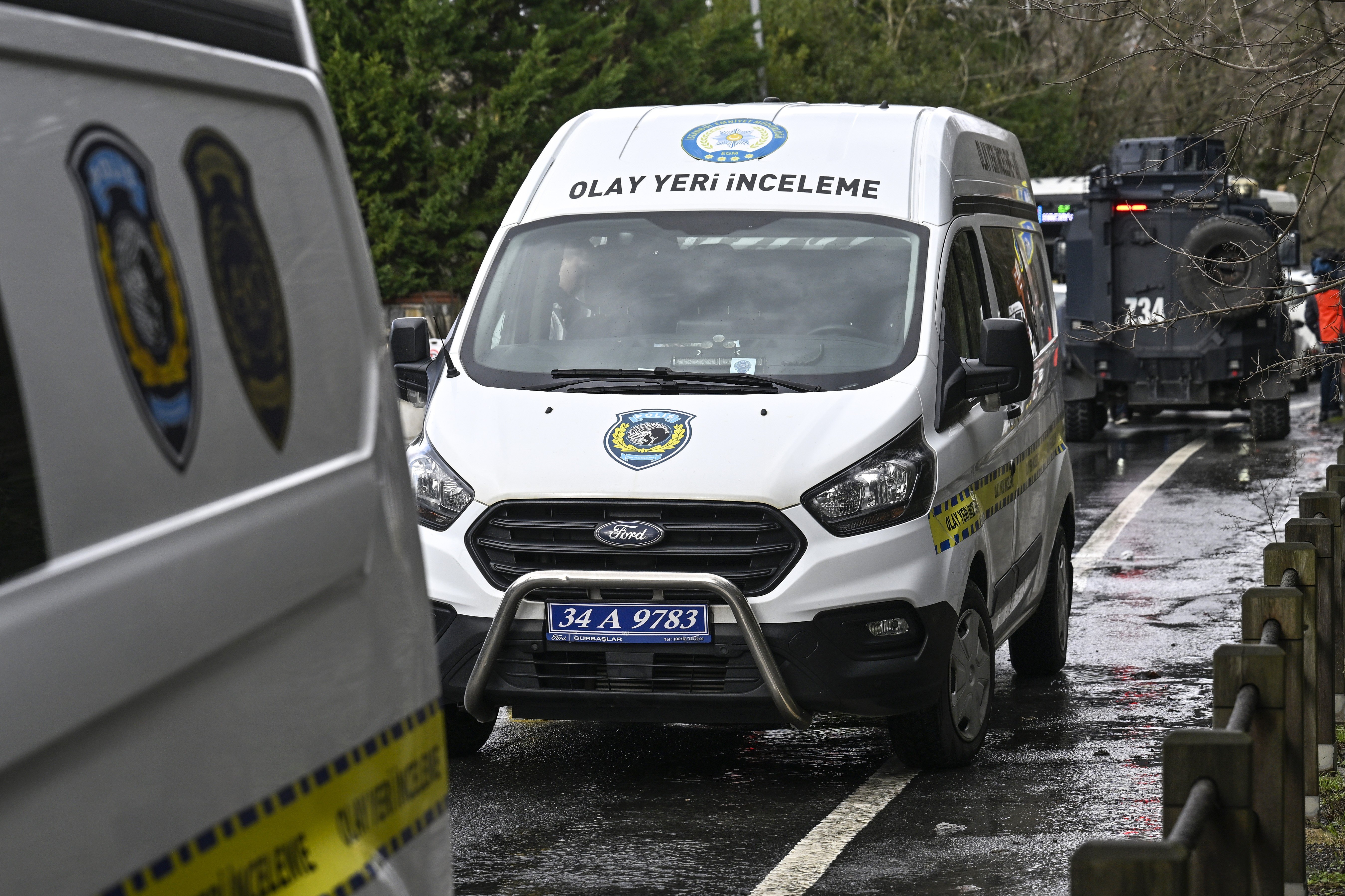 Santa Maria Kilisesi'ndeki saldırıda kullanılan silahlardan biri bakın nerede bulundu!