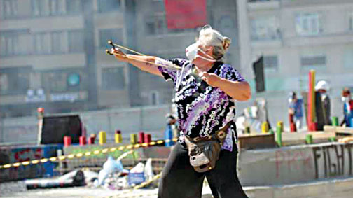 Sapanla atılan bilyenin kurşundan farkı yok