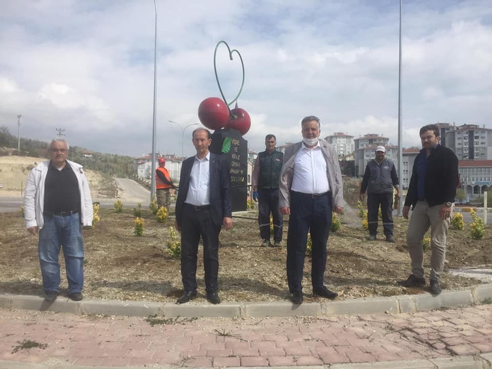Şaphane’de ağaçlandırma çalışmaları 