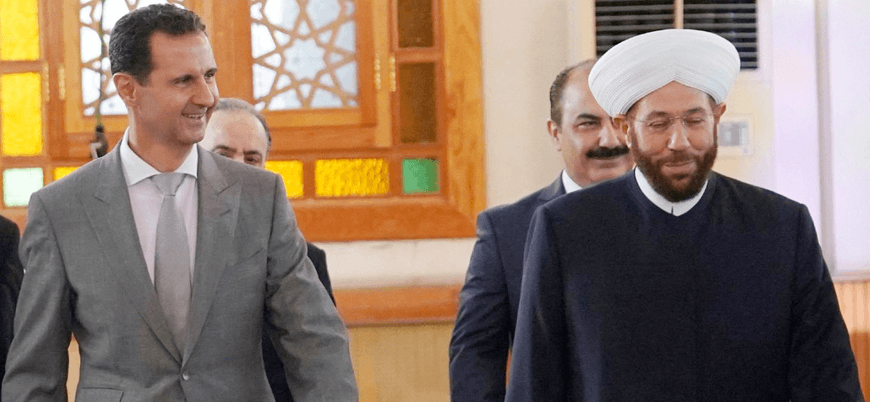 Sapkın müftü gitti, Esed daha da azacak