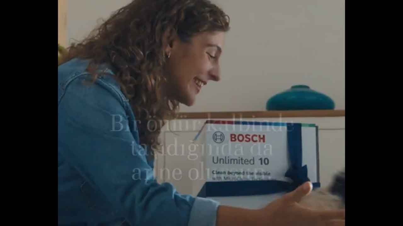 Sapkın reklamlarla aile yapımıza dinamit koyuyorlar! Jeff Medina’nın imza attığı rezalete tepki yağdı!