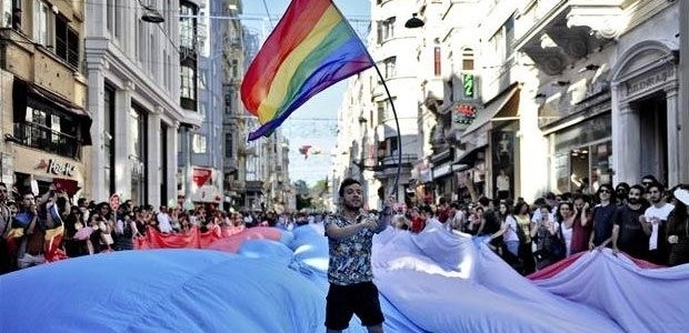 Sapkınlardan Ramazan günü 'Onur'suz eylem!