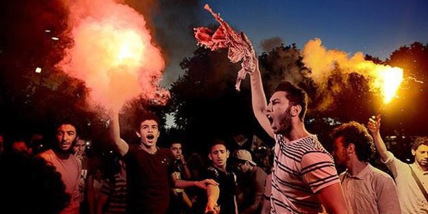 Saraçhane'de Rabia eylemi