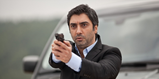 Sarallar operasyonunda ünlüler emniyette!